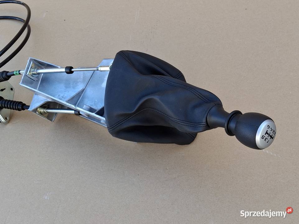 IVECO EUROCARGO DŹWIGNIA ZMIANY BIEGÓW WYBIERAK Bieleń