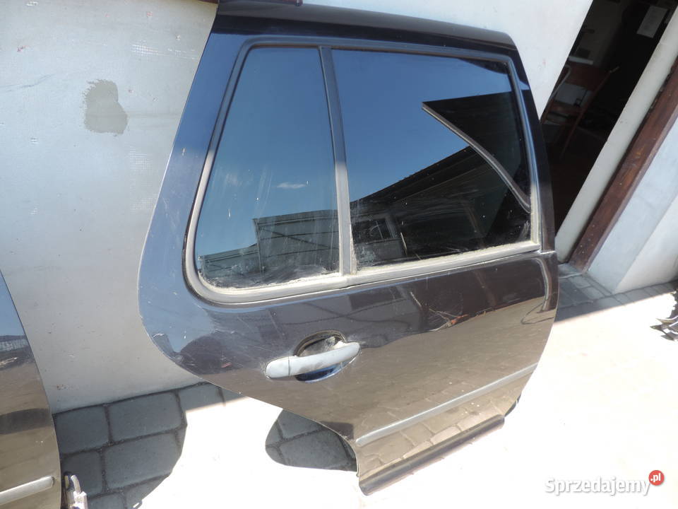 VOLKSWAGEN GOLF IV HB 5D DRZWI PRAWY TYŁ Nowy Sącz