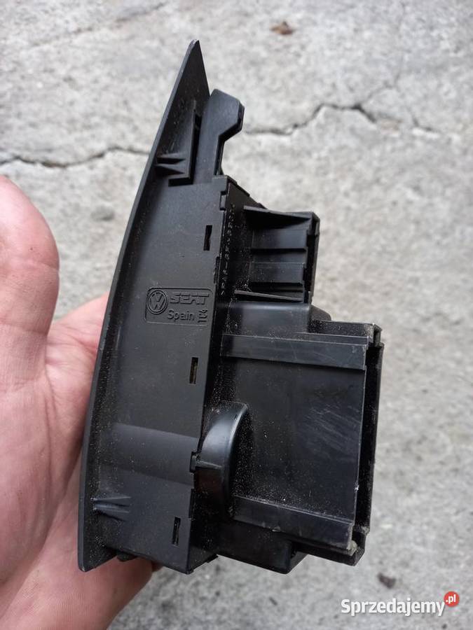 Przełącznik świateł mijania VW Polo Seat Ibiza osobowe Panele sterowania, przełączniki Rybnik
