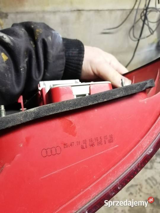Posiadam tylną Lampe Audi A3 Oświetlenie sprzedam