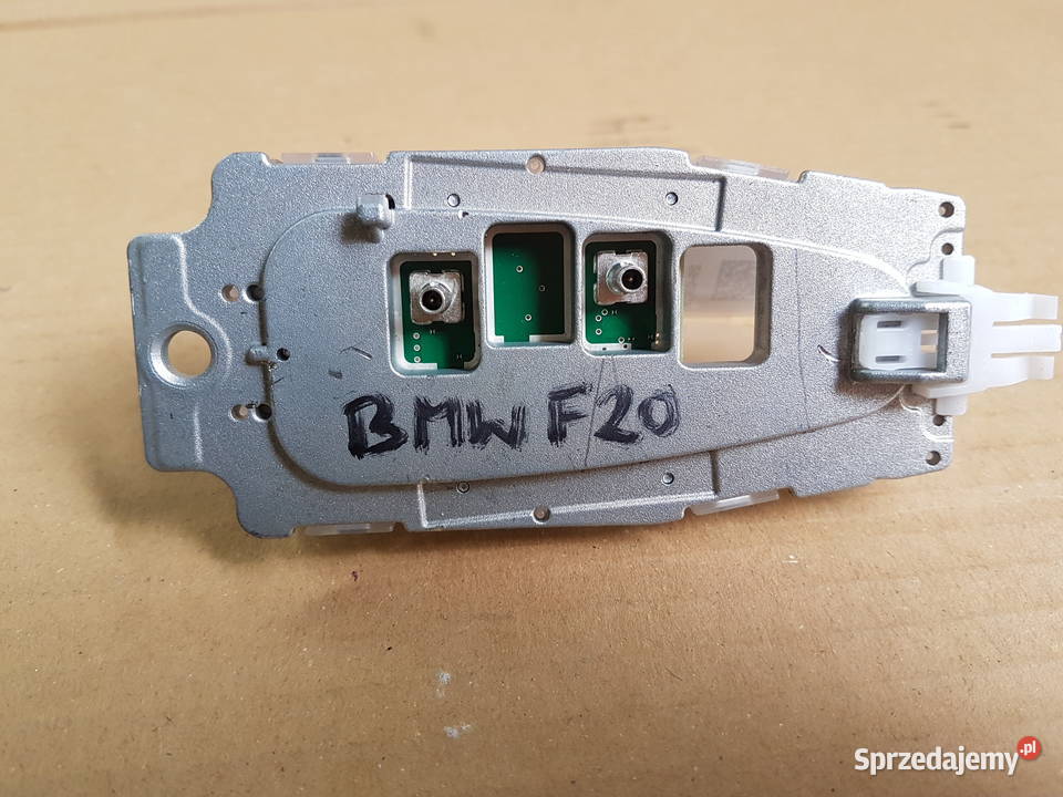 BMW 1 120 F20 f21 LIFT antena dachowa radiowa Układ elektryczny Układ elektryczny Legnica sprzedam
