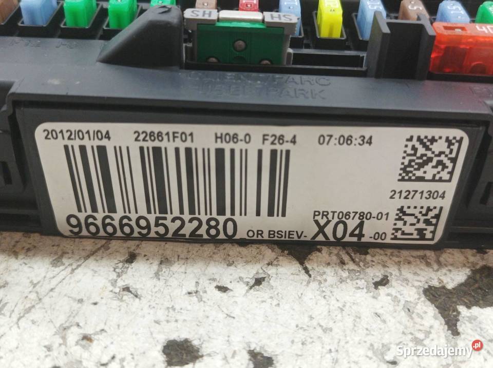 SKRZYNKA BSI 9666952280 X0400 Citroen C3 II Układ elektryczny, zapłon