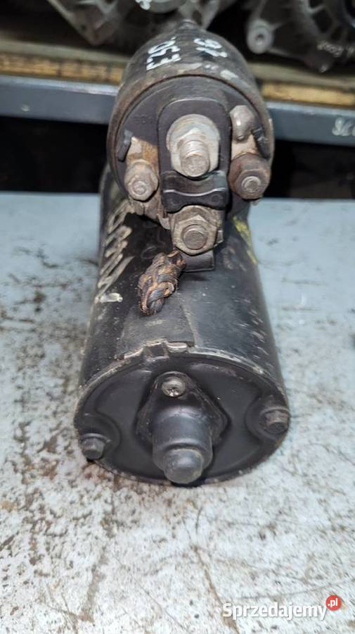 Rozrusznik BMW Seria 3 E30 16i 005821086 Pozostałe mazowieckie Łagów