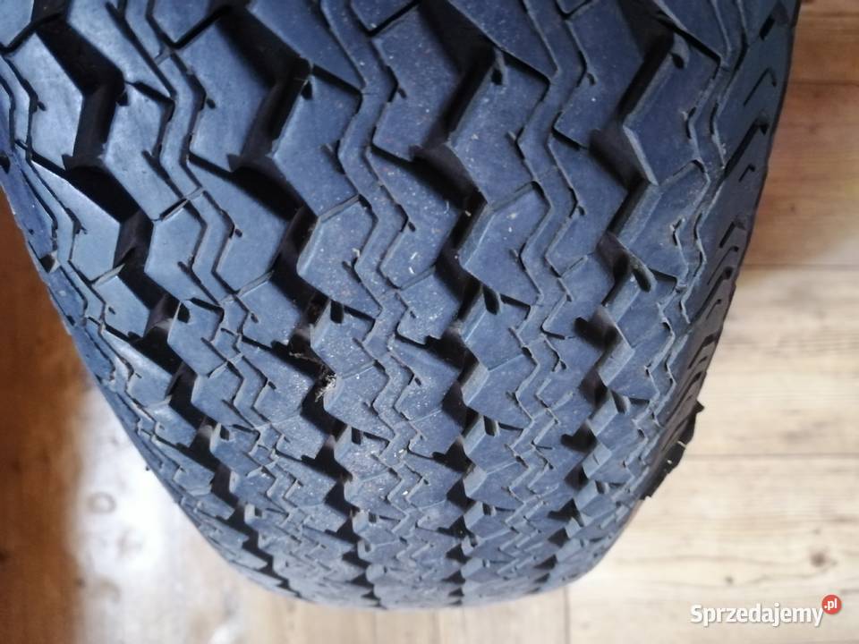 Opony 2 czerwony pasek Michelin 185 R15 Ford małopolskie Kaszów