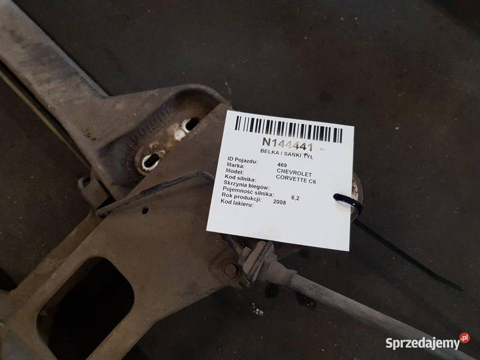 BELKA SANKI TYŁ CHEVROLET CORVETTE C6 Lipno