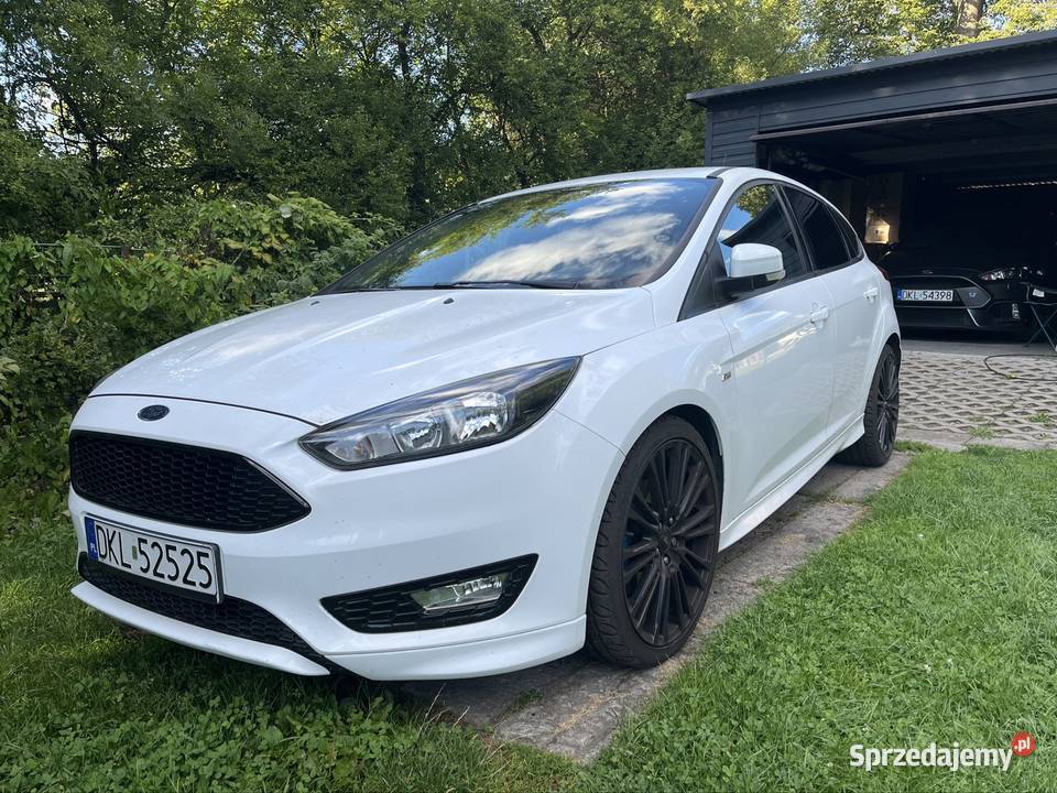 Ford Focus MK3 STline bezwypadkowy polski salon dolnośląskie Kudowa-Zdrój