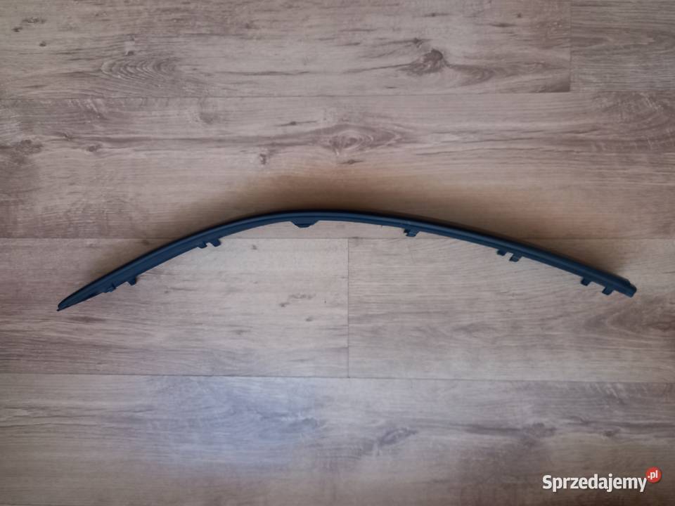VW Passat B5 listwa zderzaka lewa Bukownica
