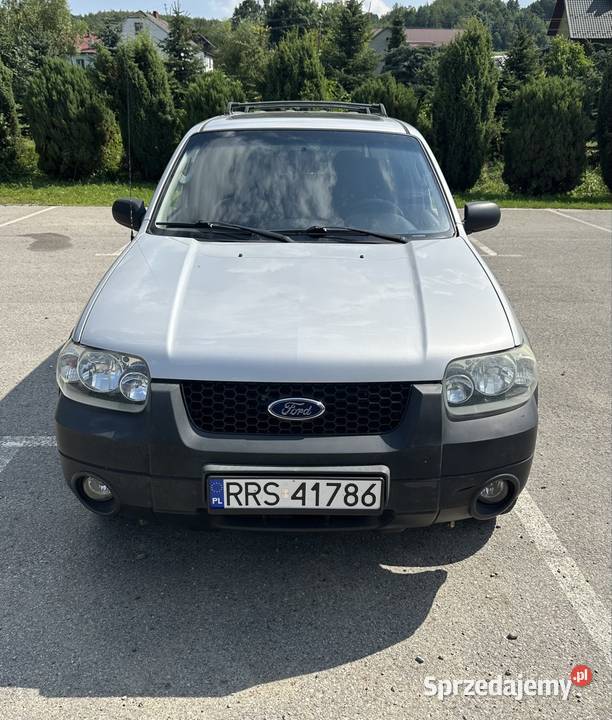Ford maverick 23 gaz 2005r 4x4 Pilzno