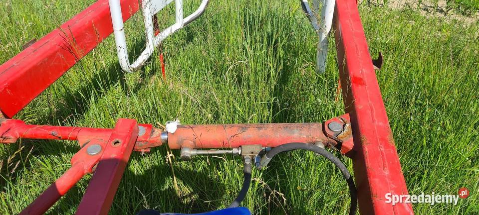 Ładowacz na tył Bartkowa-Posadowa