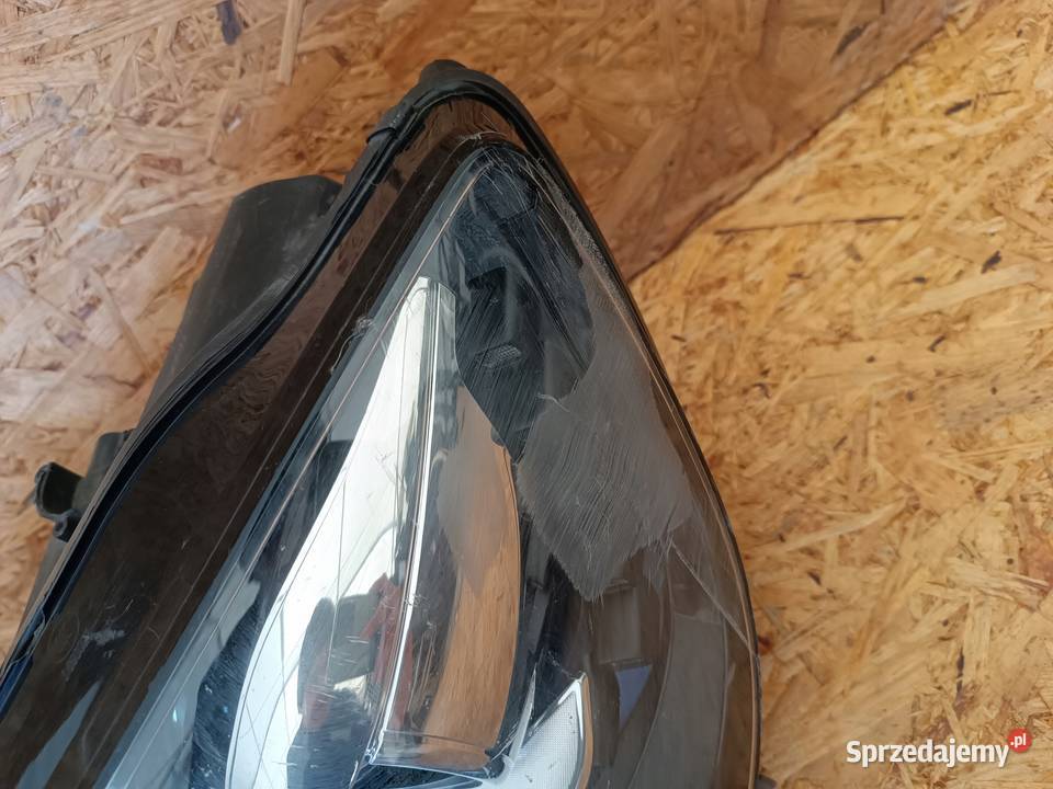 LAMPA LEWY PRZÓD REFLEKTOR XENON 7N1941033D osobowe Lampy przednie Nowy Tomyśl