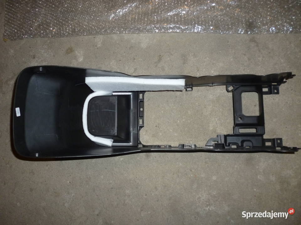 Konsola środkowa nowa Suzuki Vitara II sprzedam