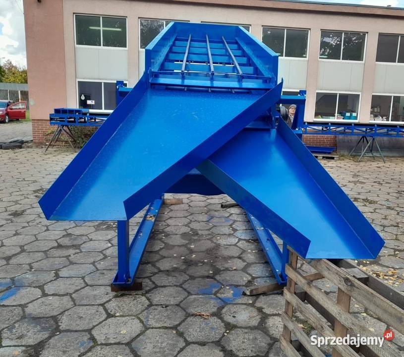 Przesiewacz wibracyjny trzy pokładowy PWK 09303 Zabrze