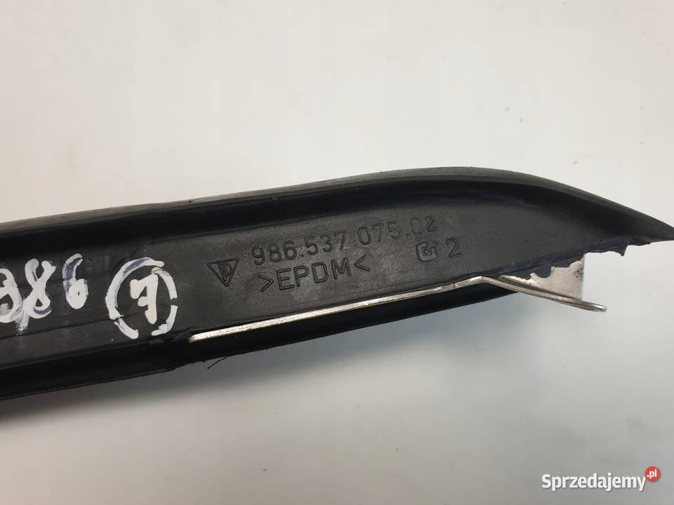 Porsche Boxster 986 USZCZELKA PRZEDNICH DRZWI lubelskie Janów
