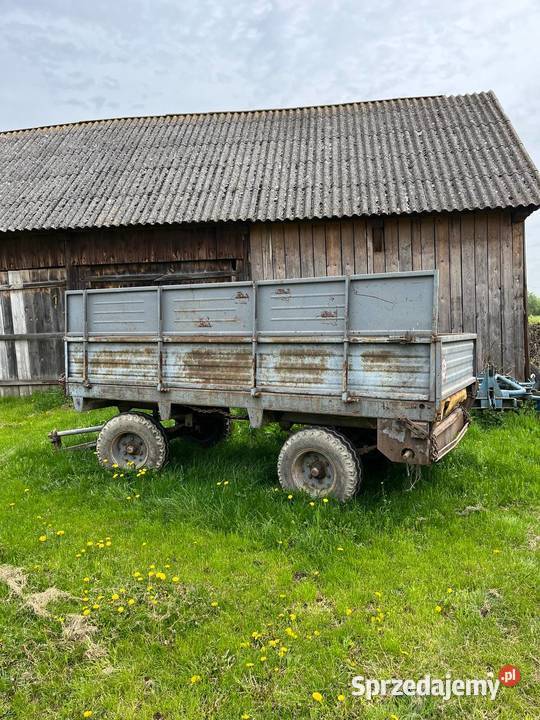 Rozrzutnik obornika ładne opony Sadkowice