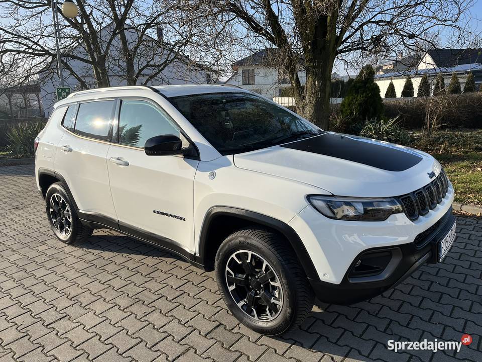 Jeep Compass Trailhawk 13 Benzyna Hybryda Plugin Nowe Skalmierzyce