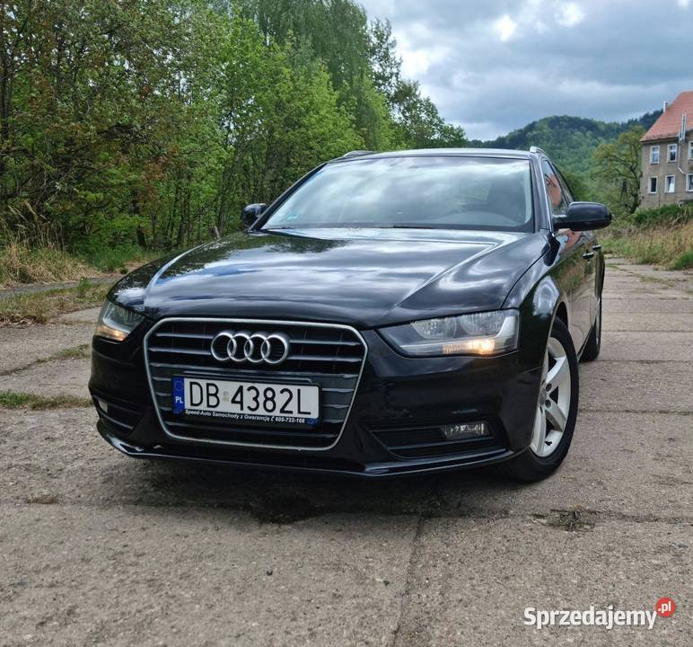 Audi a4 b8 lift 2012r 120 benzyna nawigacja Wałbrzych sprzedam