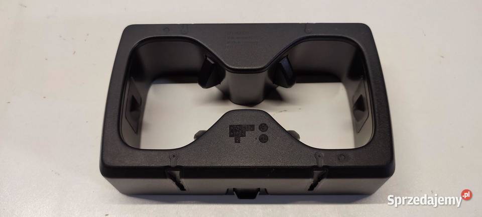 VW TAYRON UCHWYT NA KUBKI 571862531