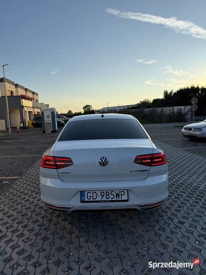 Passat b8 bitdi sedan r line biała perła 4 wielofunkcyjna kierownica Passat Rokitnica