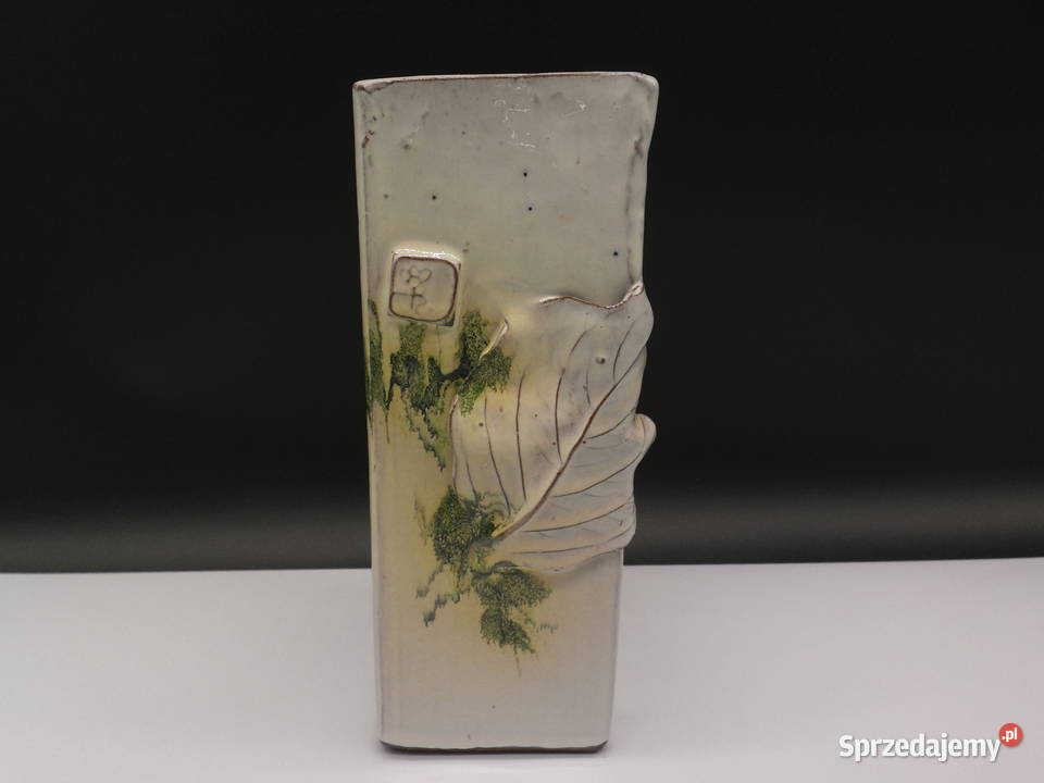 Oryginalny ceramiczny wazon trójwymiarowe motywy