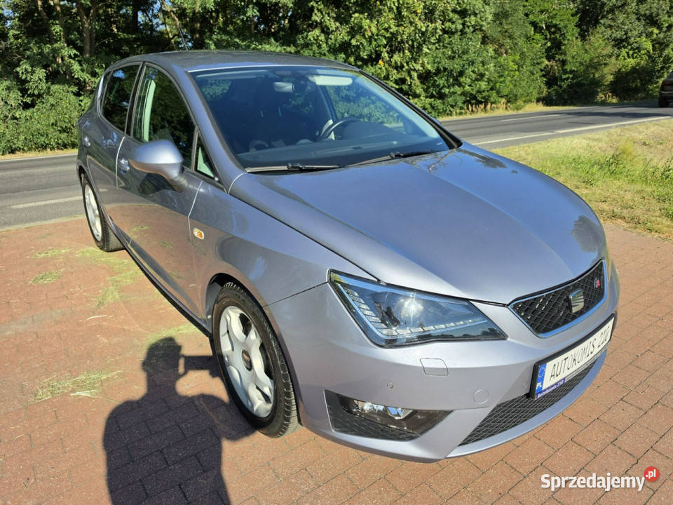 Seat Ibiza Seat Ibiza 10 beznynka wersja FR line Samochody osobowe Cielcza