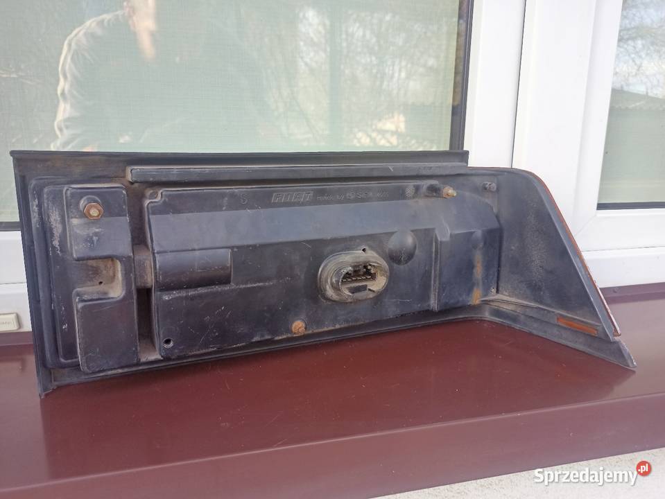 Fiat Ritmo MK2 MK3 lampa tył tylna lewa oryginał Sieradz