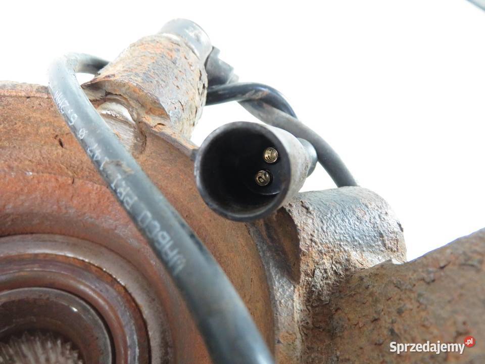 PIASTA LEWY PRZOD LAND ROVER FREELANDER Piasty i łożyska kół małopolskie