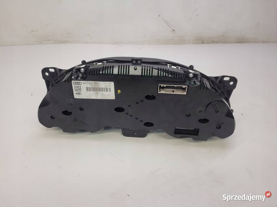 LICZNIK ZEGARY AUDI A4 B8 LIFT 18 20T 8K0920982C śląskie Przystajń