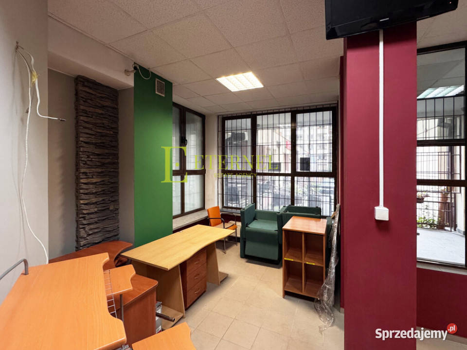 Przestronny lokal 83m w pasażu handlowym małopolskie sprzedam