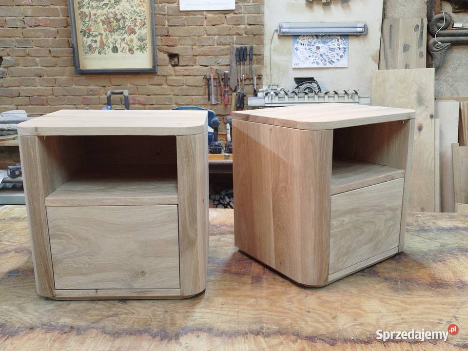 Stolik nocny dębowy Postolice