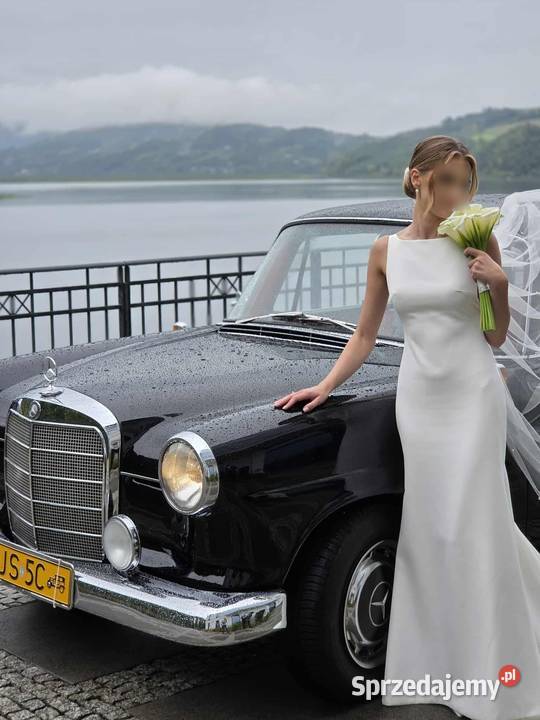 Klasykiem do ślubu Mercedes W110 Skrzydlak Jasło