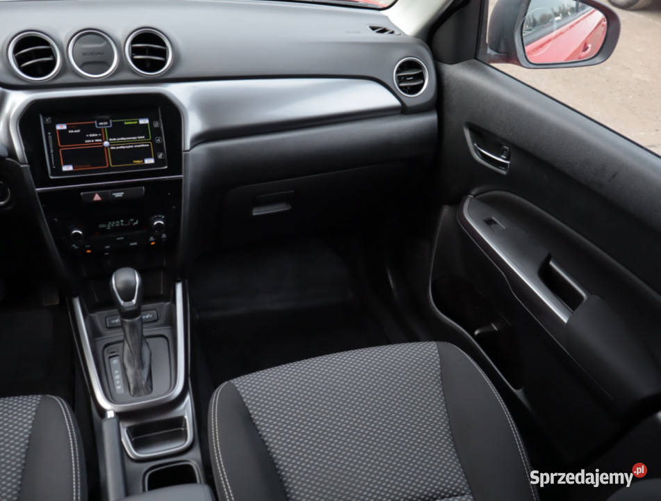 Suzuki Vitara 15 Hybrid 28144km Lublin