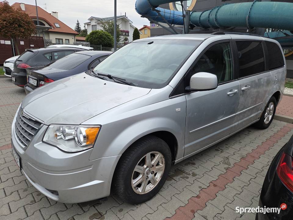 Rodzinne auto do zadań specjalnych Rok produkcji 2008 mazowieckie Zielonka