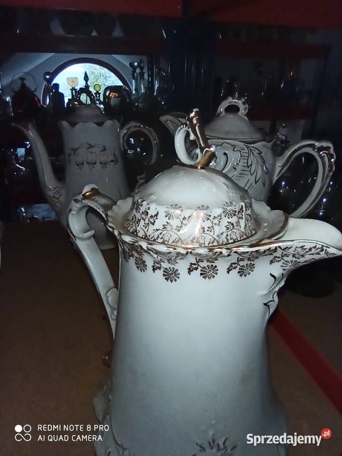 Dzbanek C T Reliefy Do czekolady Syg z lat 1909 Gdańsk