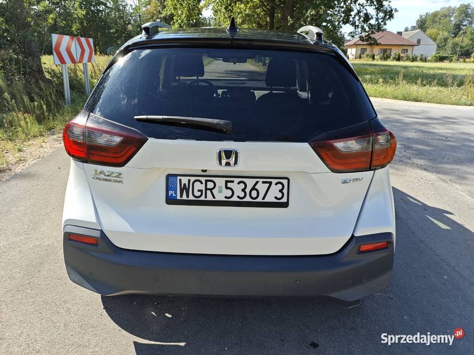 Honda Jazz V Crosstar 2021 Hybrid 15 White eCVT wielofunkcyjna kierownica Warka