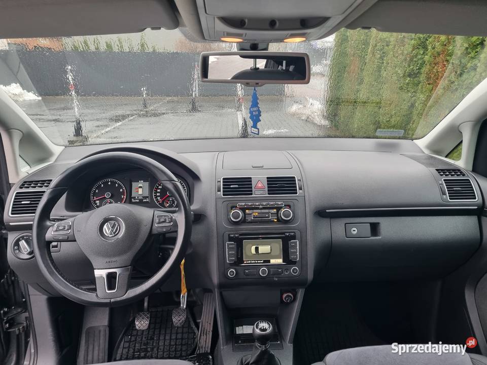 Vw Tourana 14 B 2010r Salon Polska Nowy rozrząd Urzędów