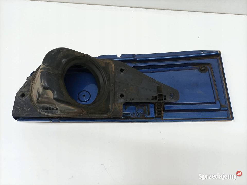 KLAPKA WLEWU PALIWA 6397540034 MercedesBenz Vito osobowe Klapki wlewu paliwa sprzedam