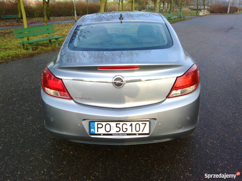 Opel Insignia 20 CDTi 110 2011r sedan sprowadzony Poznań