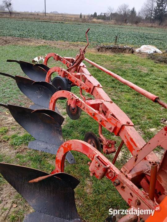 Pług 4 bovlund regulacja 3550 agro masz unia Żółkiewka-Osada sprzedam