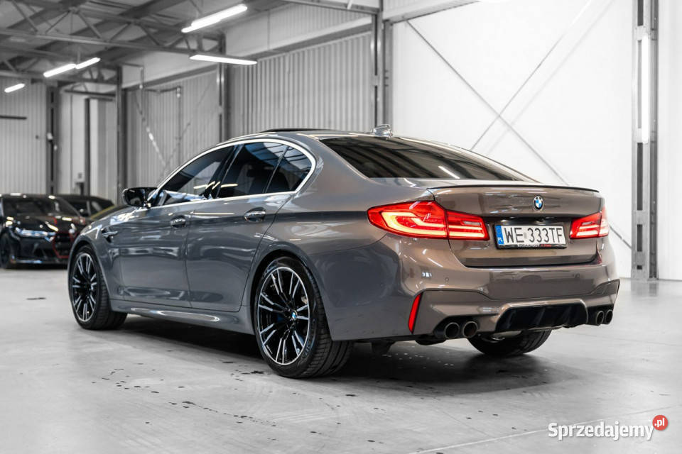 BMW M5 Salon Polska Bezwypadkowy Bowers Wilkins szary Węgrzce