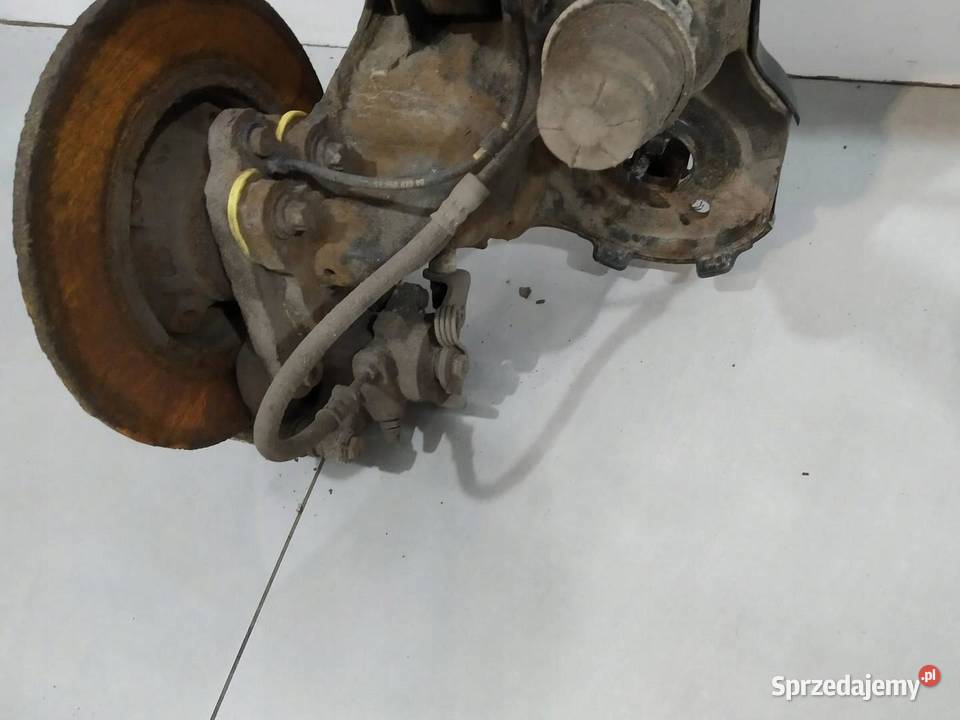 BELKA ZAWIESZENIA TYŁ Peugeot 2008 I 20132019