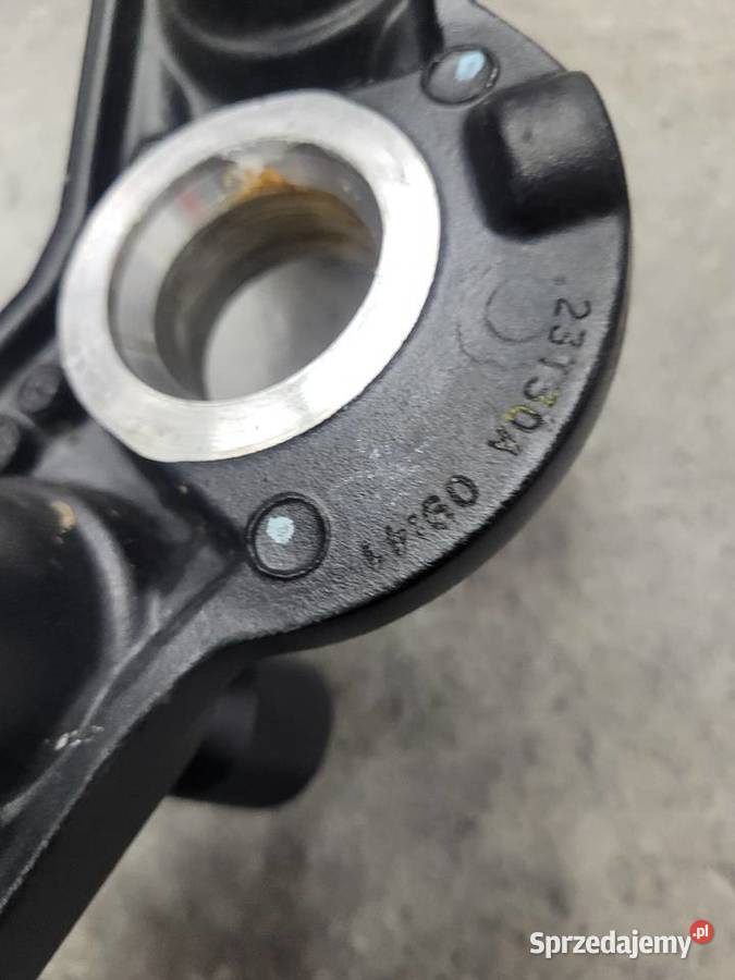 KAWASAKI Z900 Z 900 24 OEM PÓŁKA GÓRNA MOCOWANIE Nowy Tomyśl