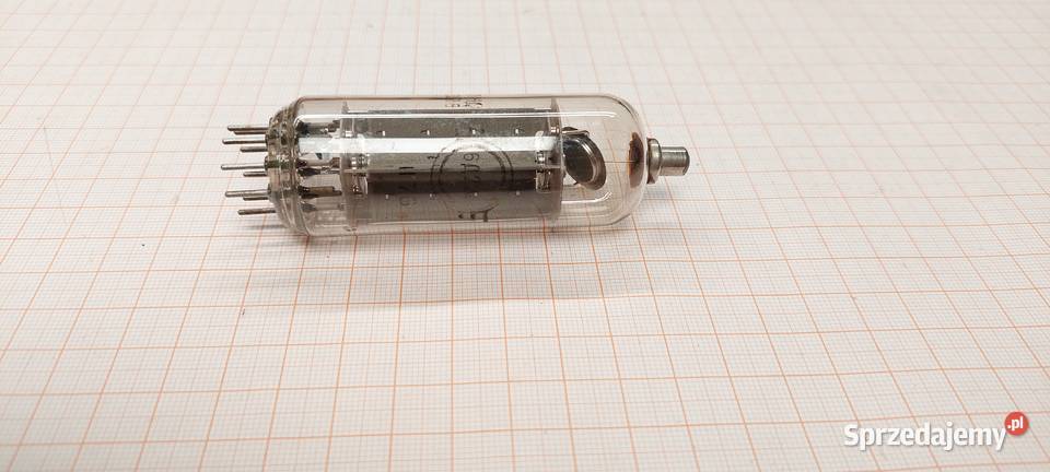 Lampa 6D22 1 A858 Czechowice-Dziedzice