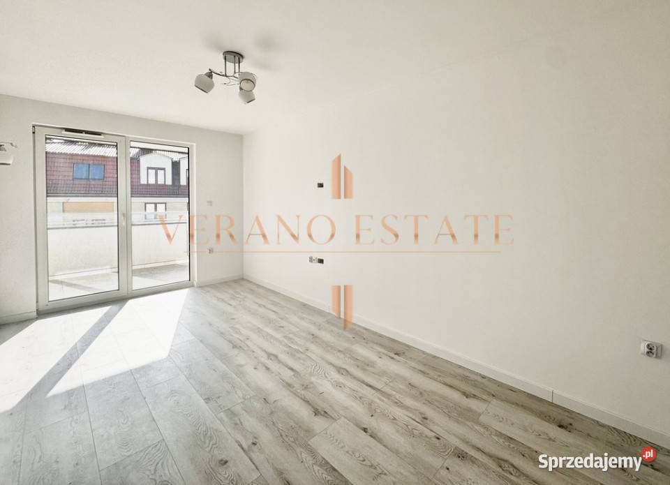 NOWE 2 pok w centrum 5227 m LOGGIA WINDA Radom sprzedam