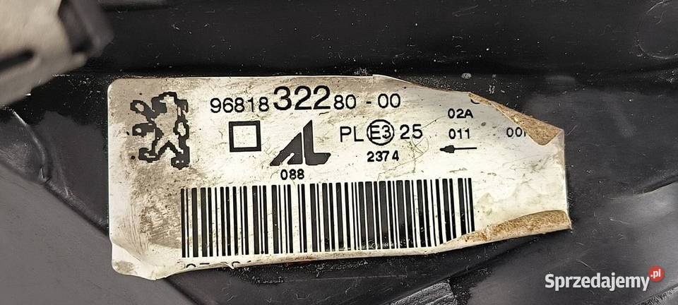LAMPA PRAWA PRZÓD PEUGEOT 307 Lipno