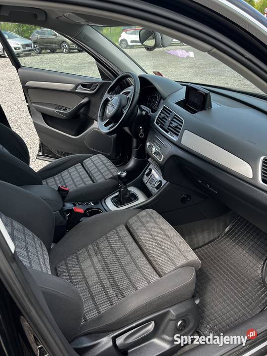Audi Q3 2015r czarny Samochody osobowe lubelskie Tomaszów Lubelski
