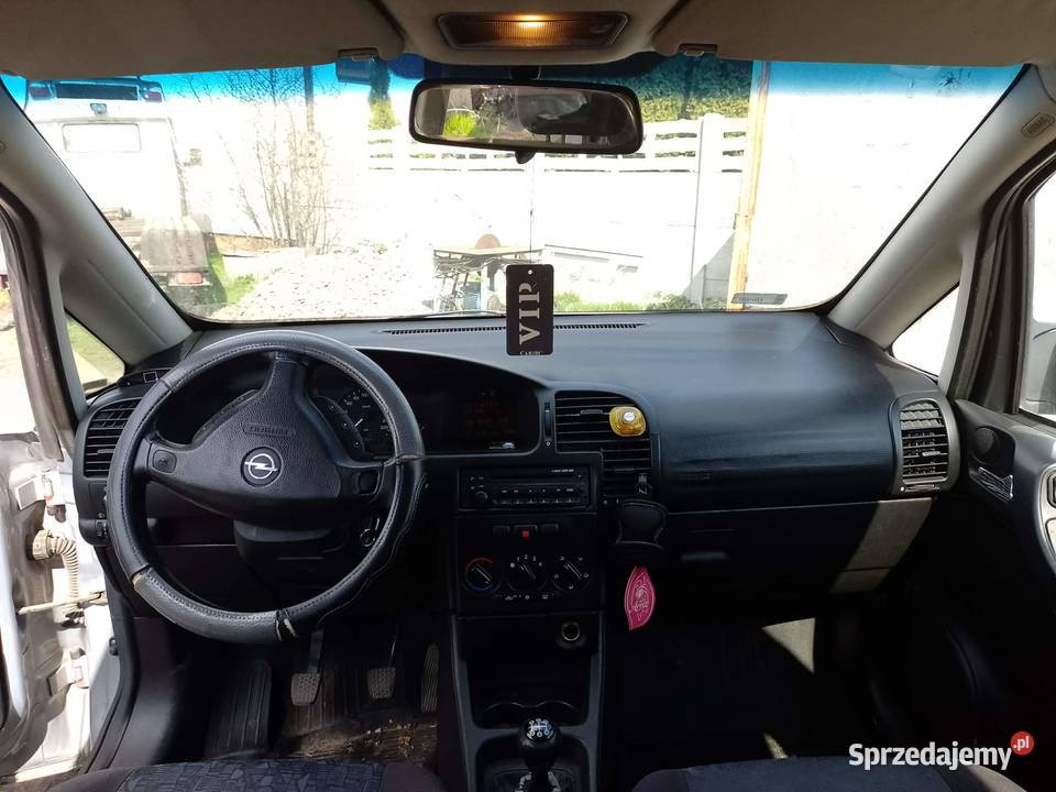 Opel Zafira A2001 r20 DTIKod Lak Z 151Całość diesel Zduńska Wola