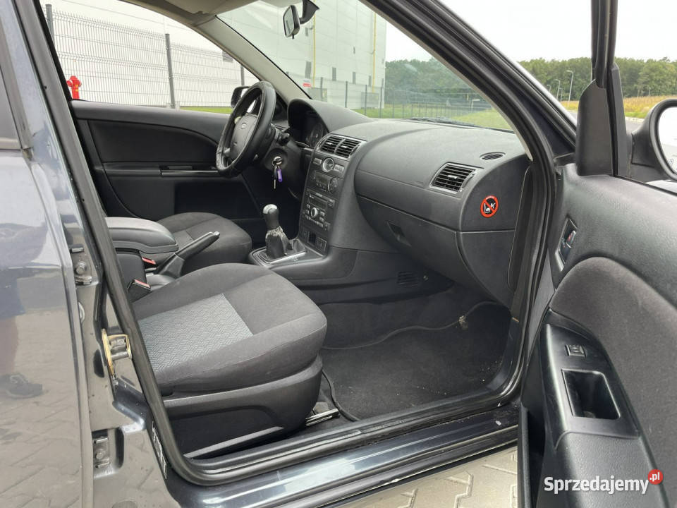 Ford Mondeo 18 Benzyna 110 2006r Z Sprawną 4/5 Mondeo Motoryzacja