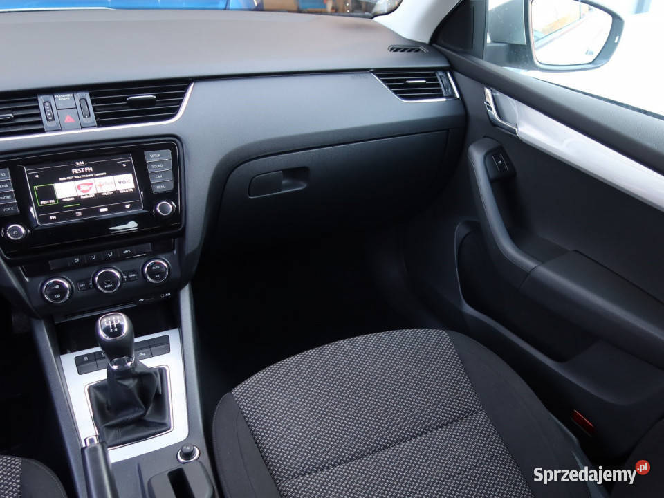 Skoda Octavia 16 TDI elektryczne lusterka Katowice