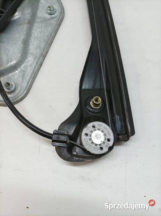 MECHANIZM SZYBY PRAWY PRZÓD 3T0837462A Skoda