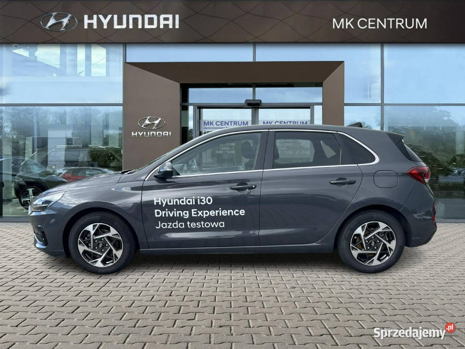Hyundai i30 10 TGDI 100 6MT DEMO wersja Smart łódzkie Piotrków Trybunalski